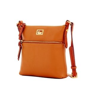 Dooney & Bourke Dillen Letter Carrier (Caramel)